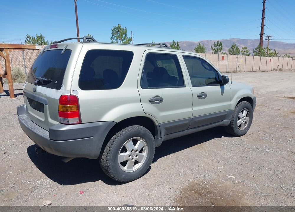 2003 FORD ESCAPE XLT VIN: 1FMCU93143KA92079