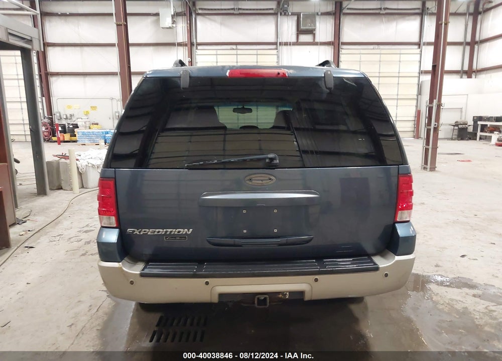 2005 FORD EXPEDITION EDDIE BAUER/KING RANCH VIN: 1FMFU18555LB02528