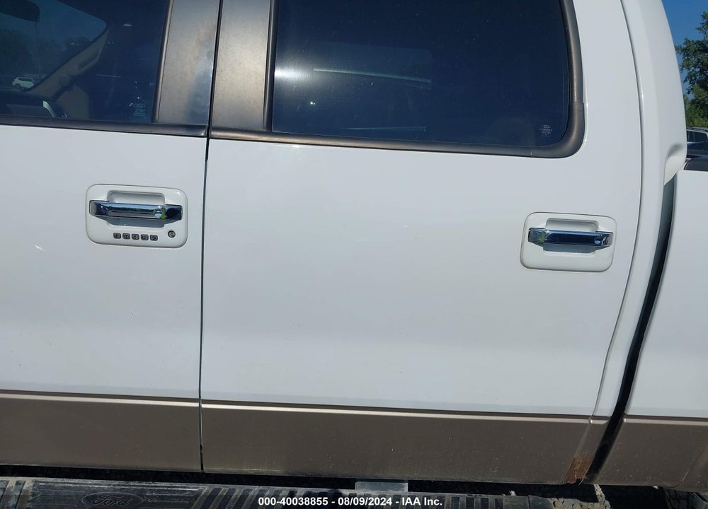 2013 FORD F-150 LARIAT VIN: 1FTFW1ET1DFC93556