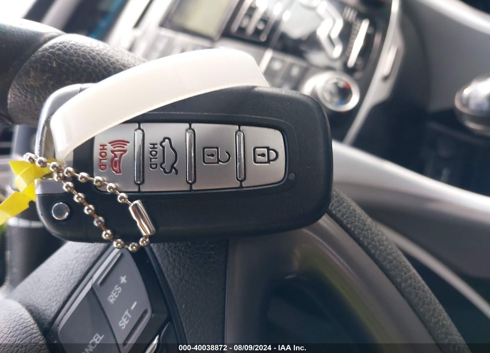 2012 HYUNDAI SONATA HYBRID VIN: KMHEC4A44CA028612