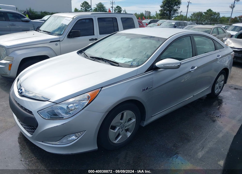 2012 HYUNDAI SONATA HYBRID VIN: KMHEC4A44CA028612