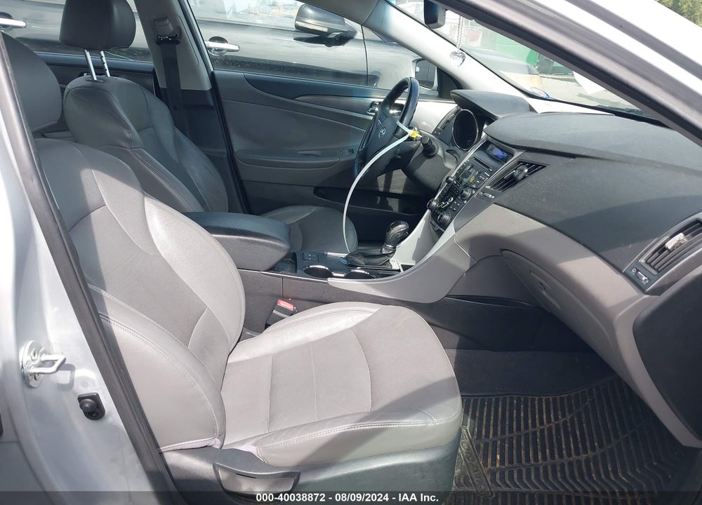 2012 HYUNDAI SONATA HYBRID VIN: KMHEC4A44CA028612