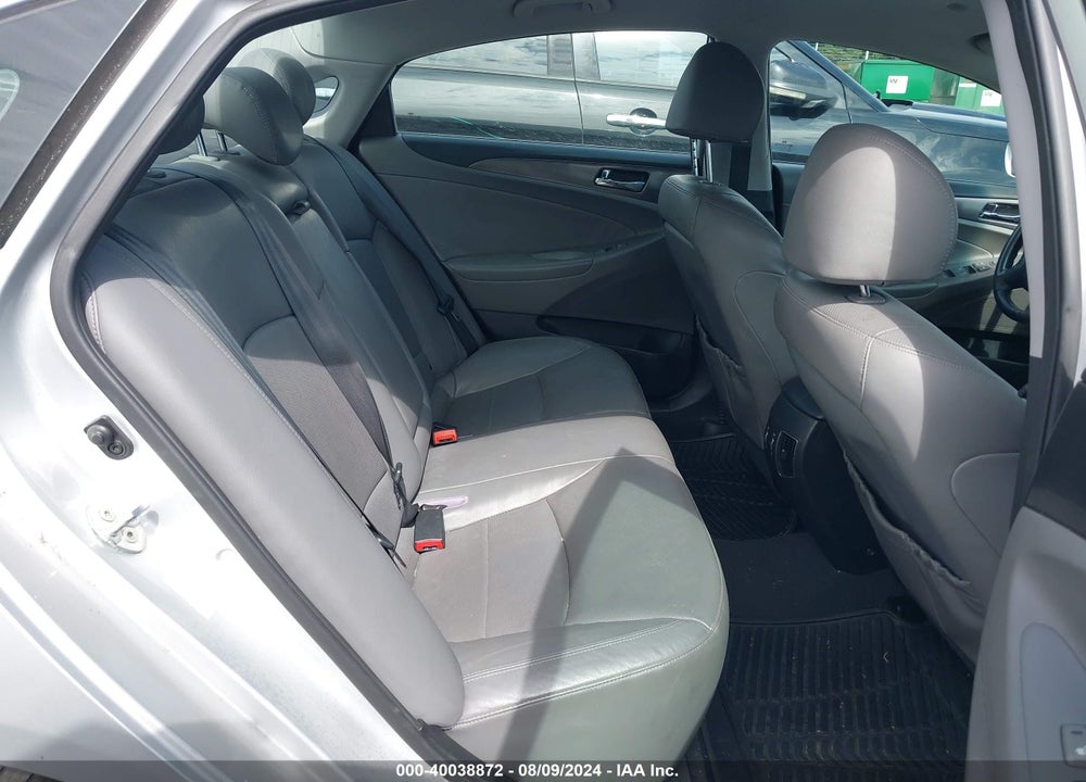 2012 HYUNDAI SONATA HYBRID VIN: KMHEC4A44CA028612