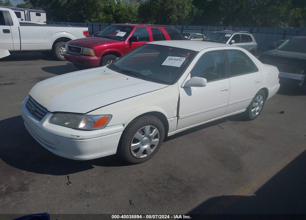 2000 TOYOTA CAMRY LE VIN: JT2BG22K9Y0480736