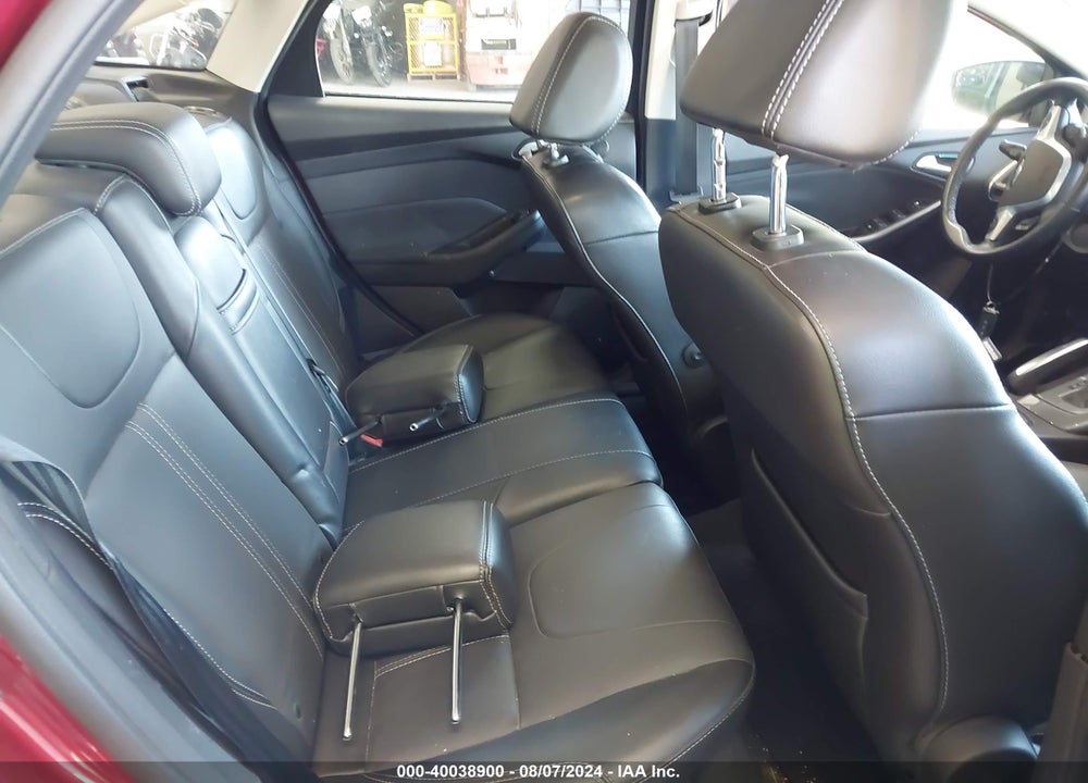 2013 FORD FOCUS TITANIUM VIN: 1FADP3J27DL208885