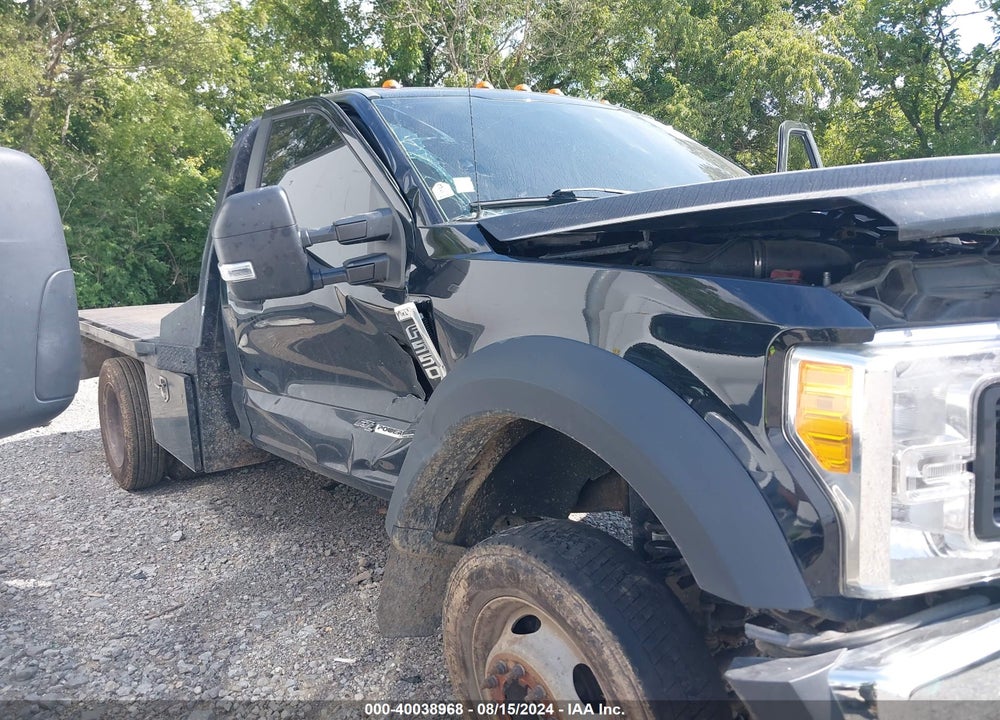 2017 FORD F-550 CHASSIS XL VIN: 1FDUF5HT4HEE27204