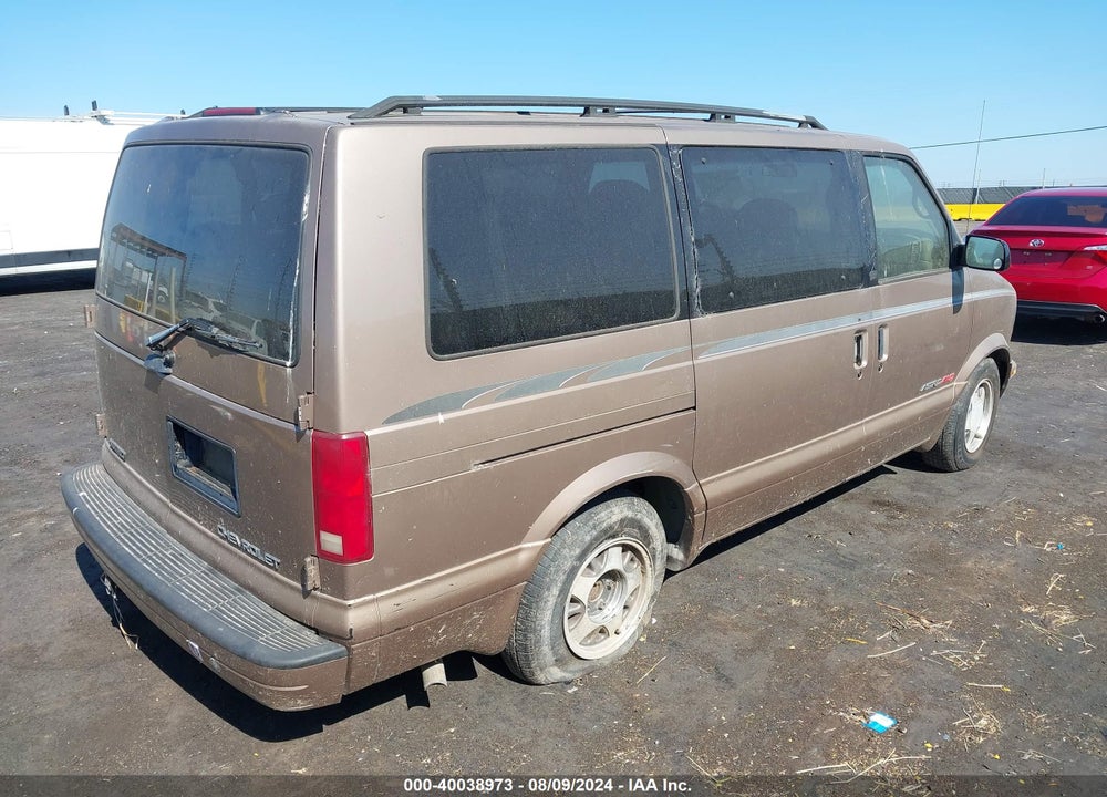 2000 CHEVROLET ASTRO VIN: 1GNEL19W1YB150894