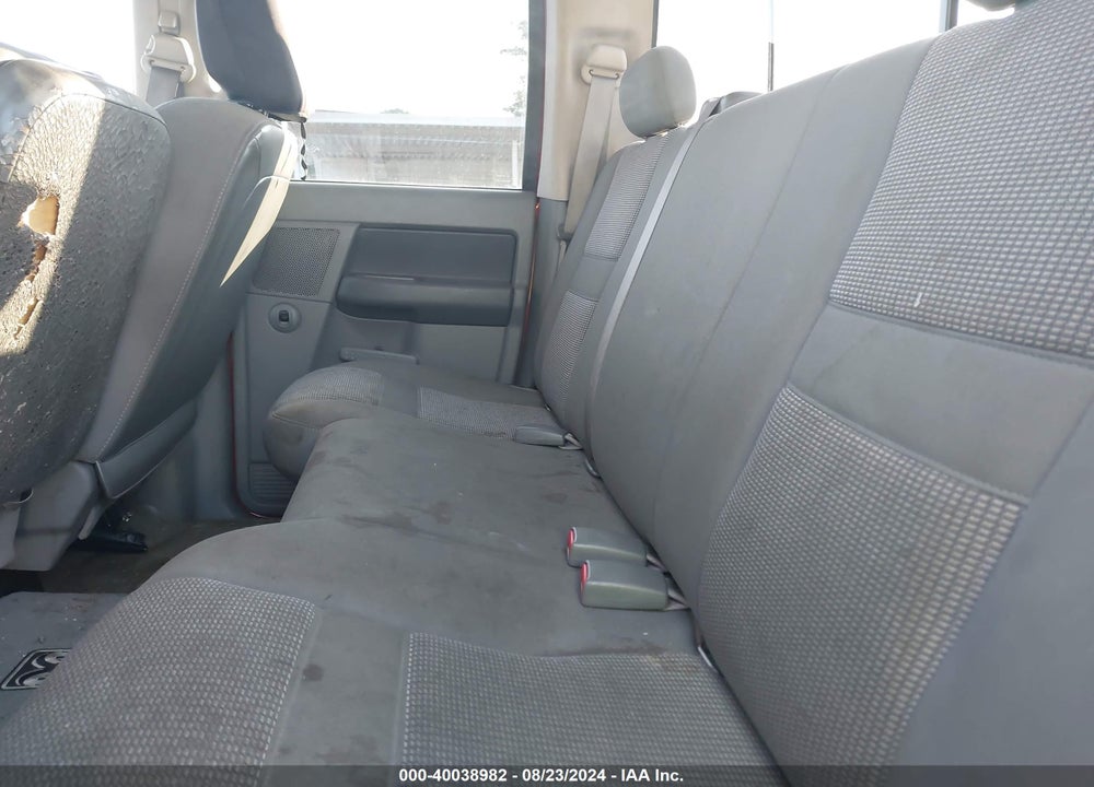 2007 DODGE RAM 1500 SLT/TRX4 OFF ROAD/SPORT VIN: 1D7HU18257J557581