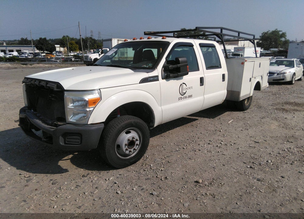 2011 FORD F-350 CHASSIS XL VIN: 1FD8W3G60BEC71171
