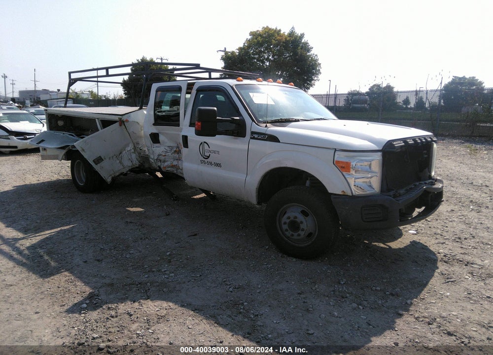 2011 FORD F-350 CHASSIS XL VIN: 1FD8W3G60BEC71171