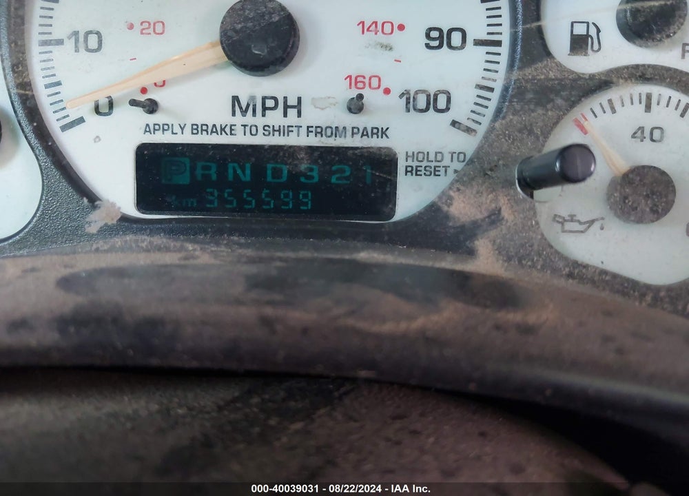 2002 CHEVROLET SILVERADO 1500 LS/LT VIN: 2GCEK19T321186174