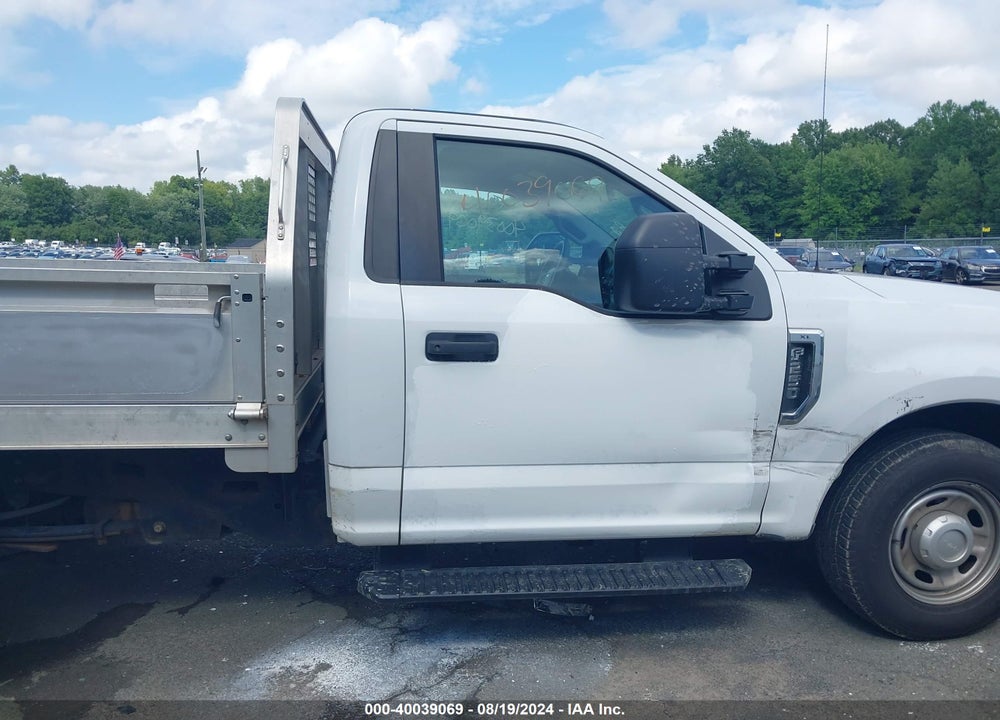 2017 FORD F-250 XL VIN: 1FDBF2A67HEC86526