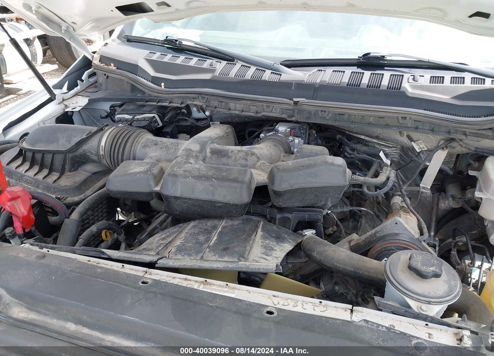 2019 FORD F-350 CHASSIS XL VIN: 1FDRF3G63KEC42140