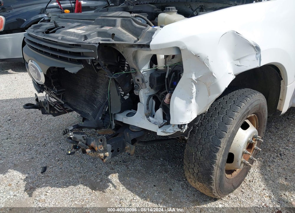 2019 FORD F-350 CHASSIS XL VIN: 1FDRF3G63KEC42140