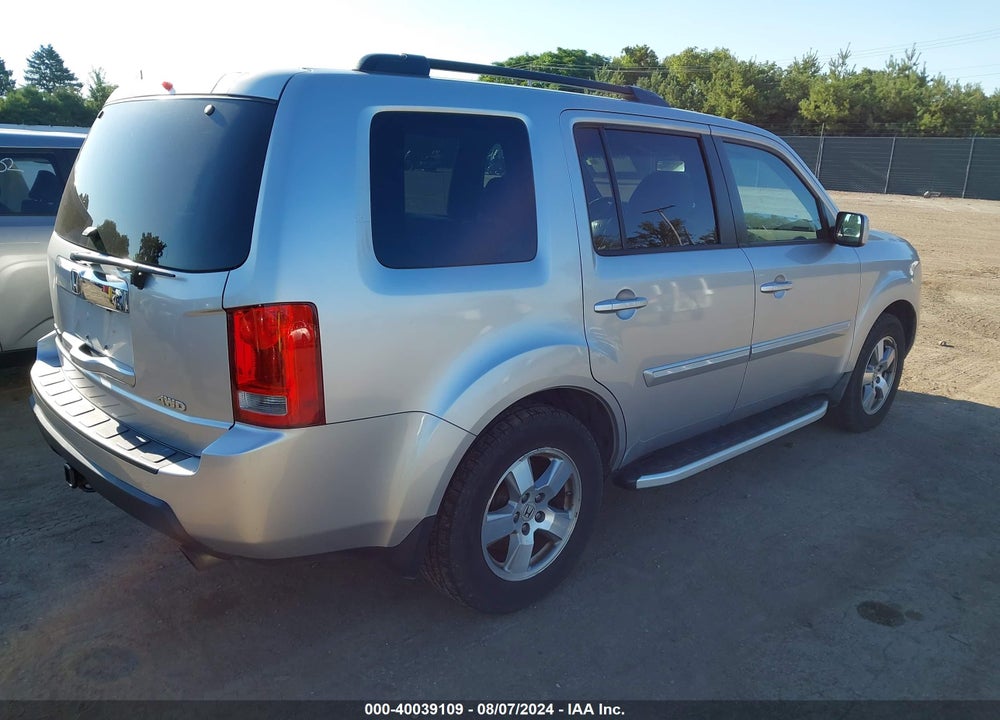 2010 HONDA PILOT EX-L VIN: 5FNYF4H61AB004708