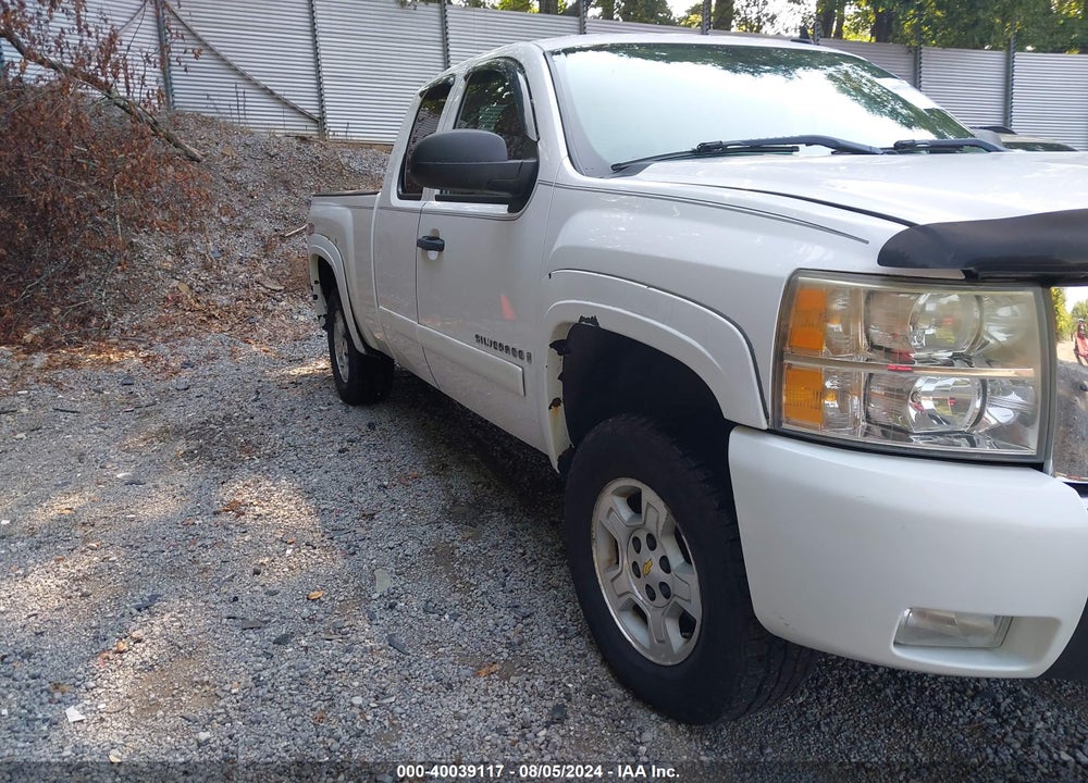 2007 CHEVROLET SILVERADO 1500 LT1 VIN: 1GCEK19J07Z631127