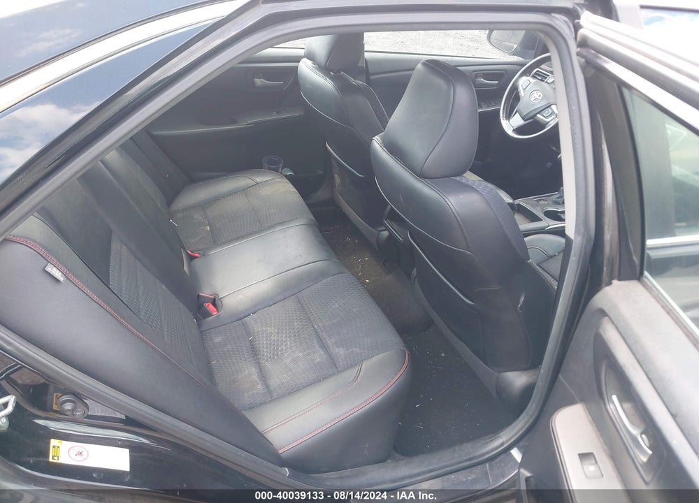 2015 TOYOTA CAMRY SE VIN: 4T1BF1FK8FU933390