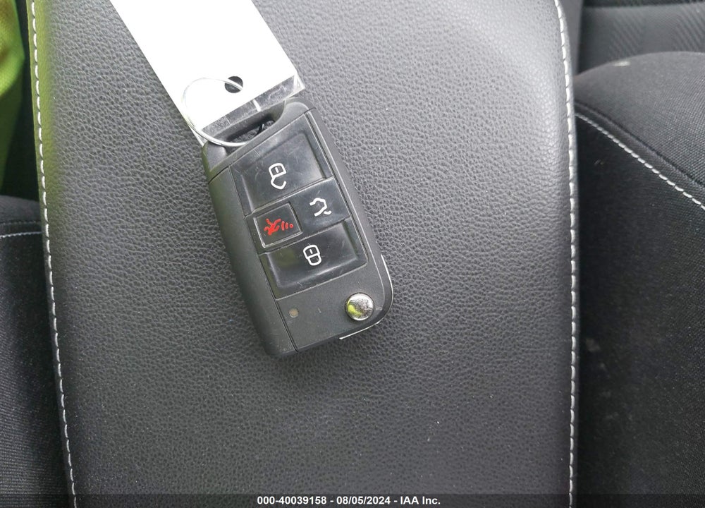 2023 VOLKSWAGEN JETTA VIN: 3VWBM7BU0PM021991