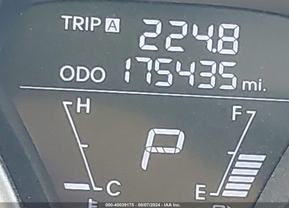 2013 HYUNDAI ELANTRA LIMITED VIN: KMHDH4AE3DU968731