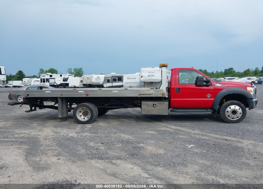 2011 FORD F-550 CHASSIS XLT VIN: 1FDUF5GTXBEB92705