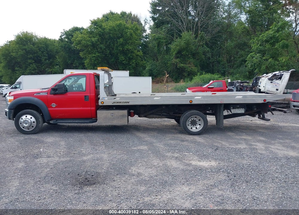 2011 FORD F-550 CHASSIS XLT VIN: 1FDUF5GTXBEB92705