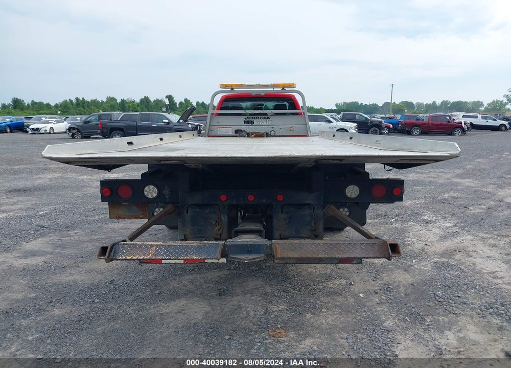 2011 FORD F-550 CHASSIS XLT VIN: 1FDUF5GTXBEB92705