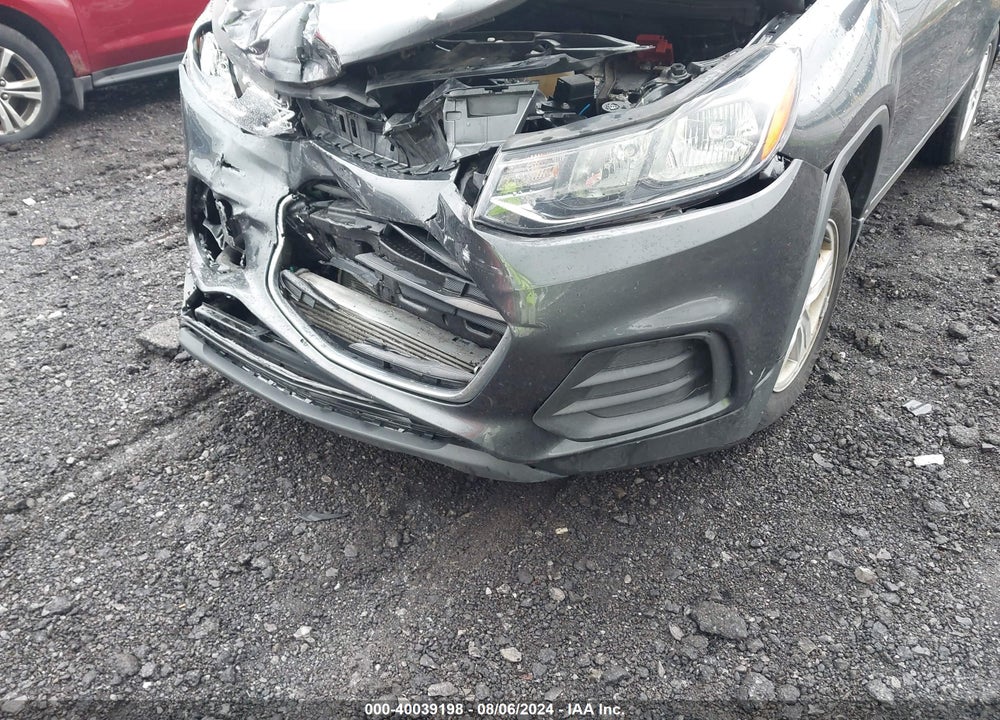 2019 CHEVROLET TRAX LS VIN: 3GNCJKSBXKL385391