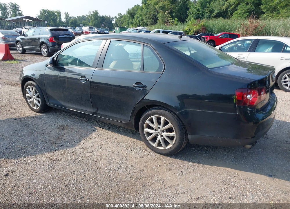 2010 VOLKSWAGEN JETTA LIMITED EDITION VIN: 3VWRZ7AJ1AM164706