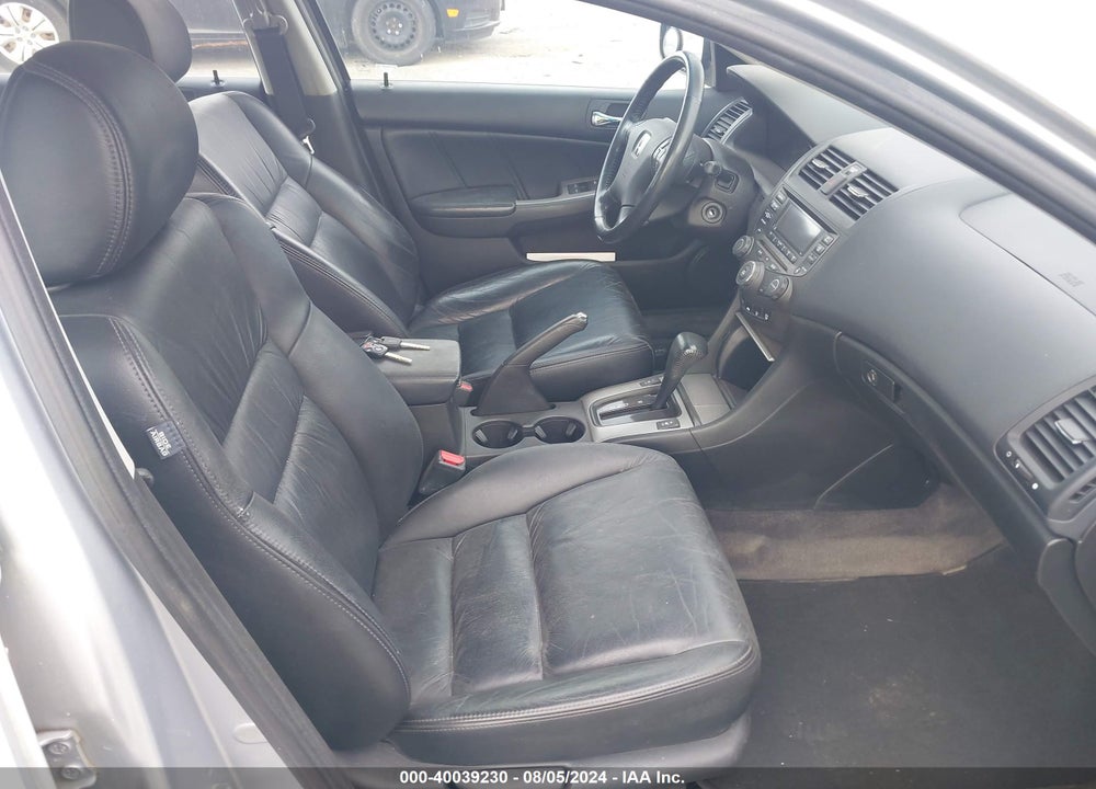 2004 HONDA ACCORD 2.4 EX VIN: 1HGCM56864A135626