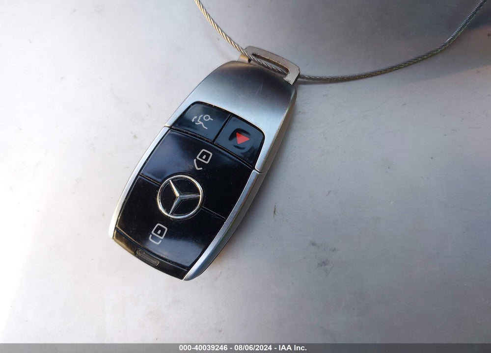 2019 MERCEDES-BENZ E 300 VIN: WDDZF4JBXKA685589