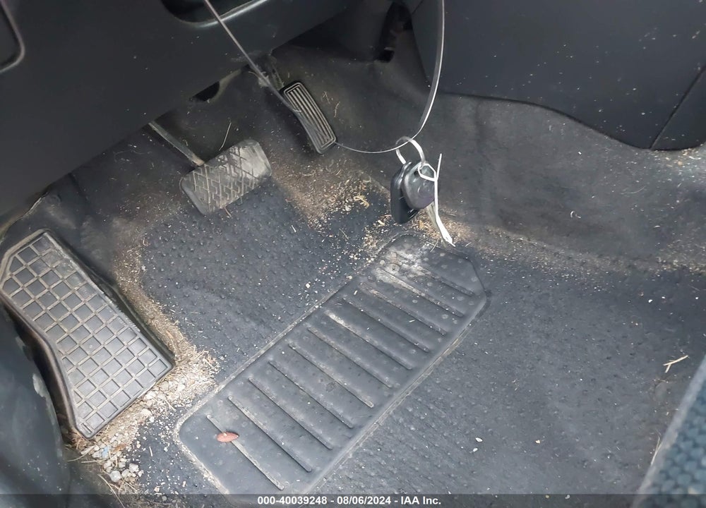 2005 TOYOTA MATRIX/XR VIN: 2T1KR32E85C463039