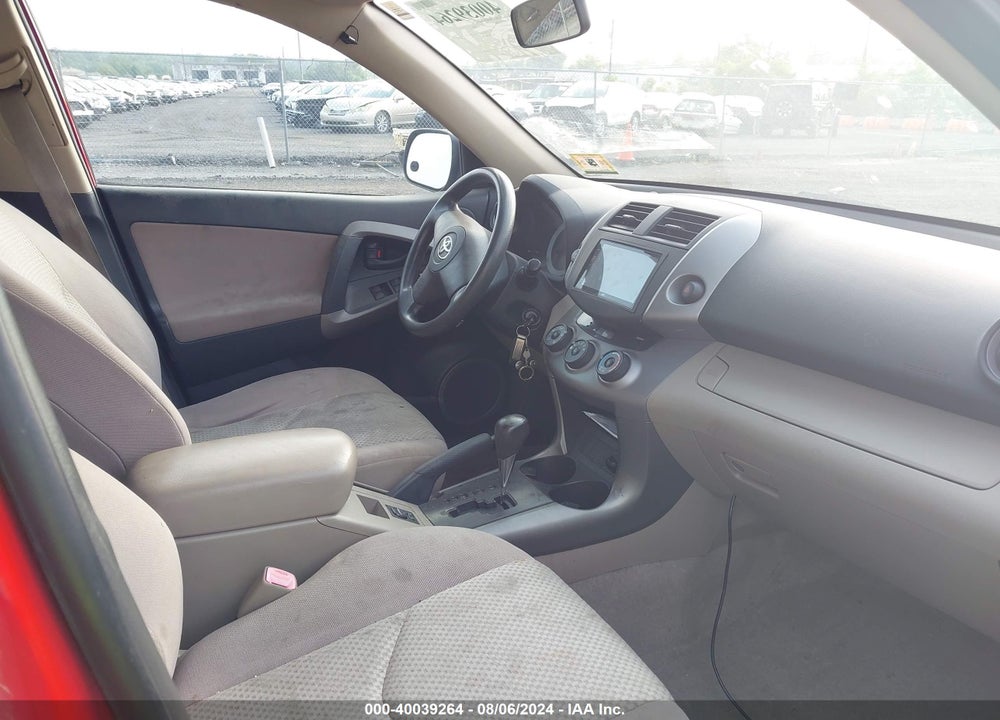 2006 TOYOTA RAV4 VIN: JTMBD33V266010525