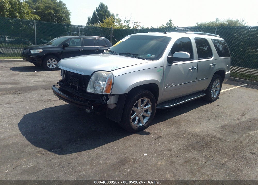 2013 GMC YUKON DENALI VIN: 1GKS2EEF4DR195474