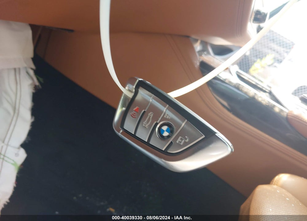 2017 BMW 750I VIN: WBA7F0C37HGM21524