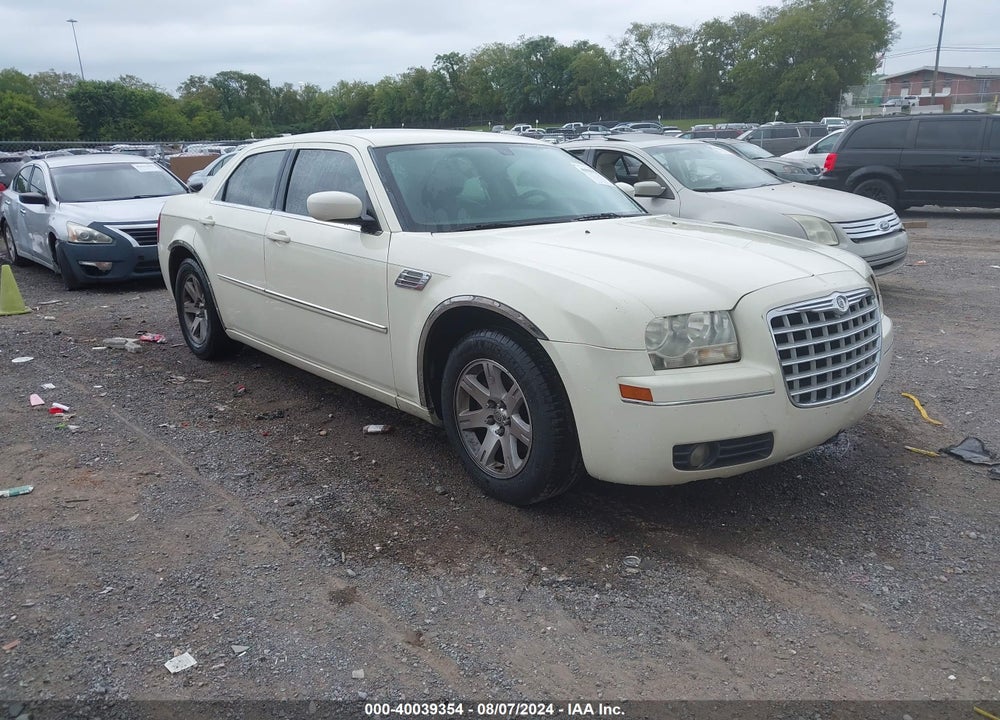 2008 CHRYSLER 300 TOURING VIN: 2C3KA53G98H255673
