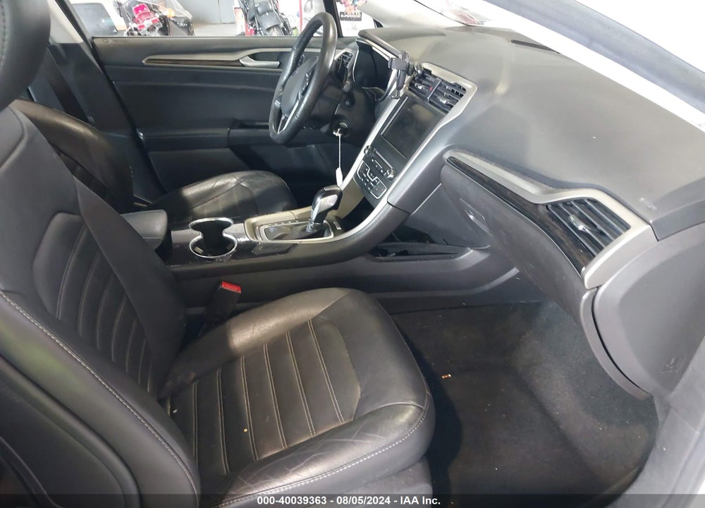 2016 FORD FUSION SE VIN: 3FA6P0T94GR321720