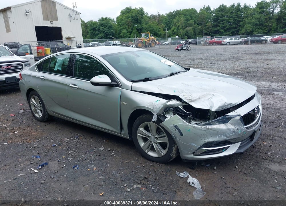 2018 BUICK REGAL SPORTBACK PREFERRED VIN: W04GL6SX0J1108272