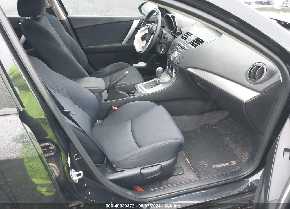 2010 MAZDA 3 S SPORT VIN: JM1BL1H69A1223597