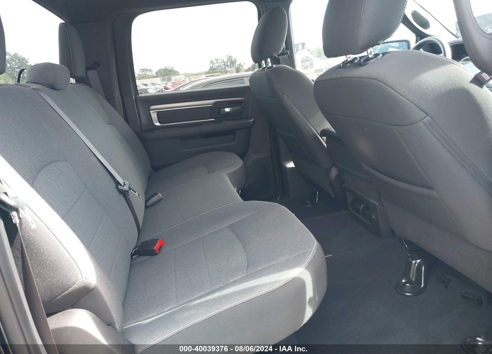 2024 RAM 1500 CLASSIC VIN: 1C6RR6LG5RS128364