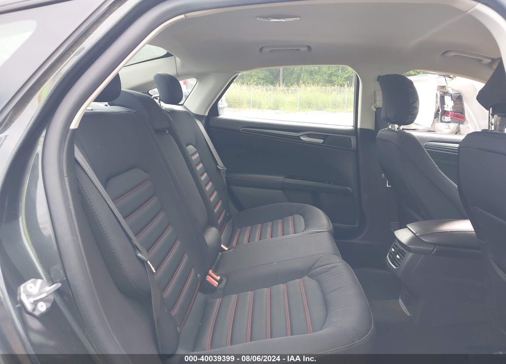 2015 FORD FUSION SE VIN: 3FA6P0H73FR230881