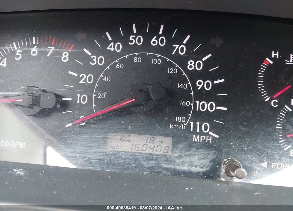 2005 TOYOTA COROLLA LE VIN: 1NXBR32E45Z381856
