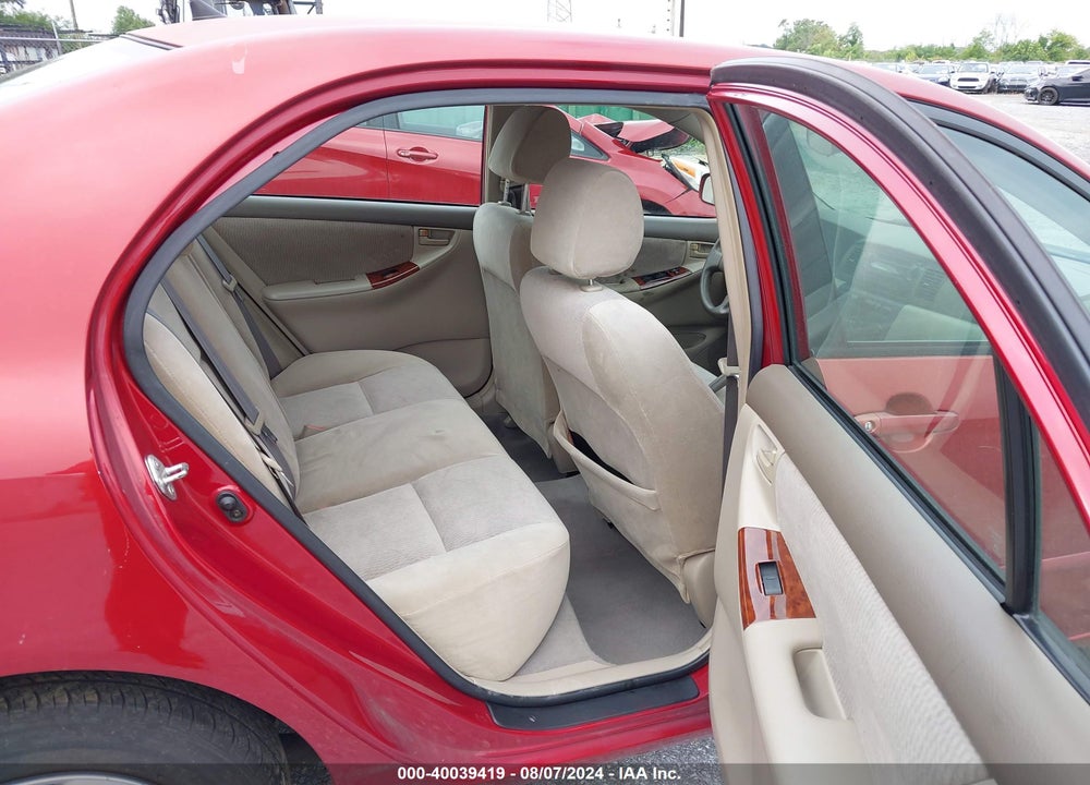 2005 TOYOTA COROLLA LE VIN: 1NXBR32E45Z381856