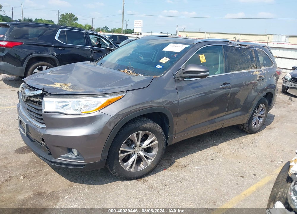 2014 TOYOTA HIGHLANDER XLE V6 VIN: 5TDKKRFH9ES015296