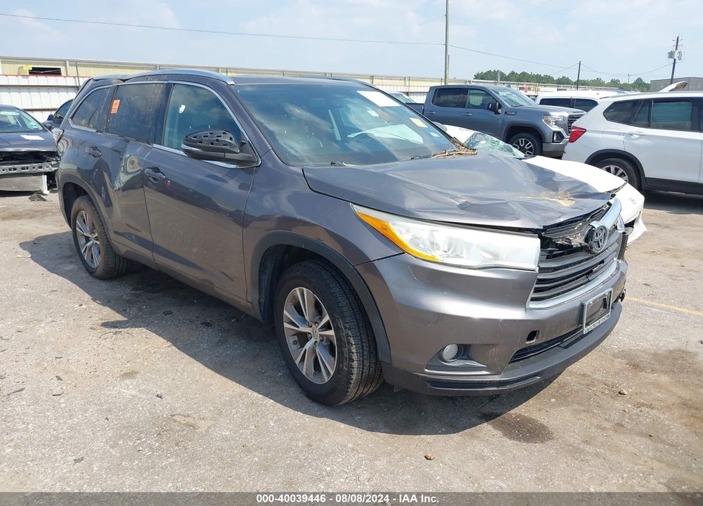 2014 TOYOTA HIGHLANDER XLE V6 VIN: 5TDKKRFH9ES015296