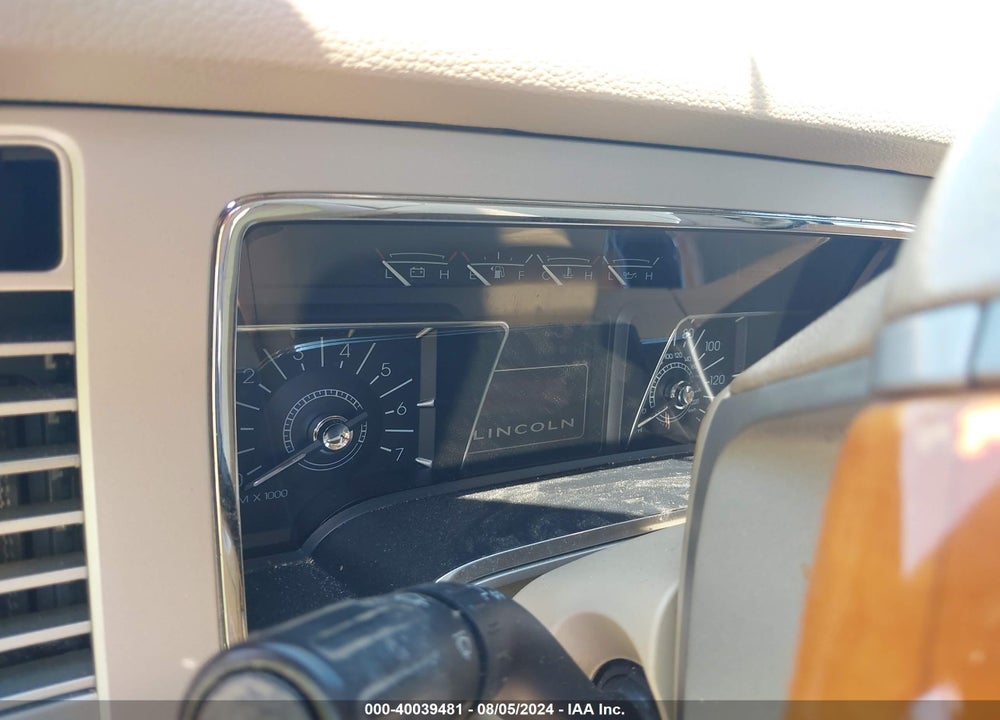 2008 LINCOLN NAVIGATOR VIN: 5LMFU28578LJ03784