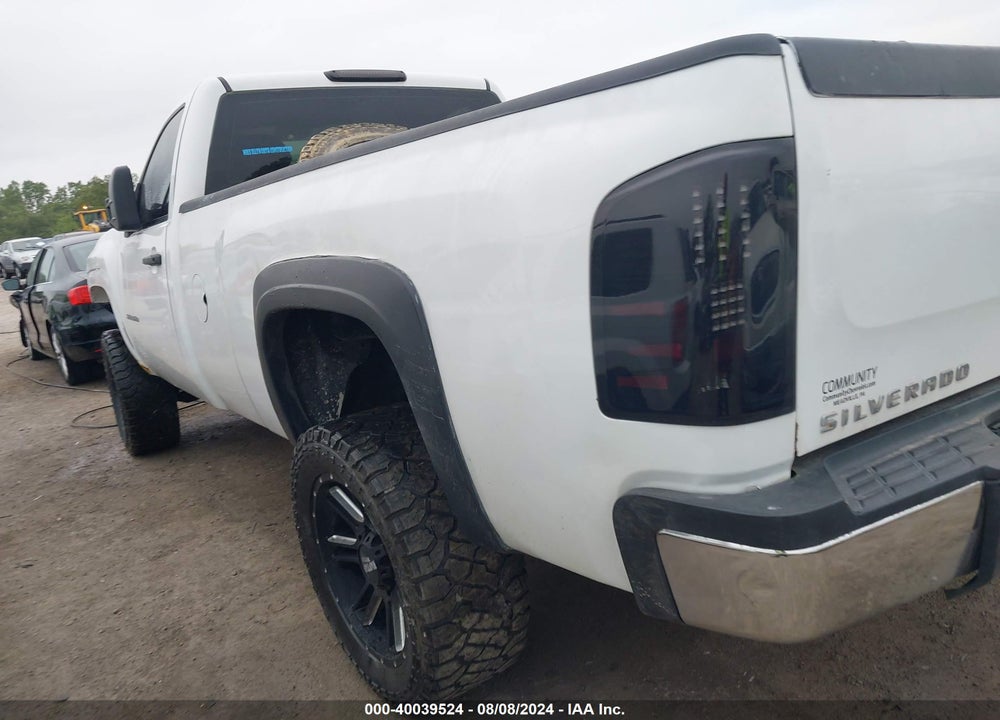 2013 CHEVROLET SILVERADO 2500HD WORK TRUCK VIN: 1GC0KVCG2DZ209192