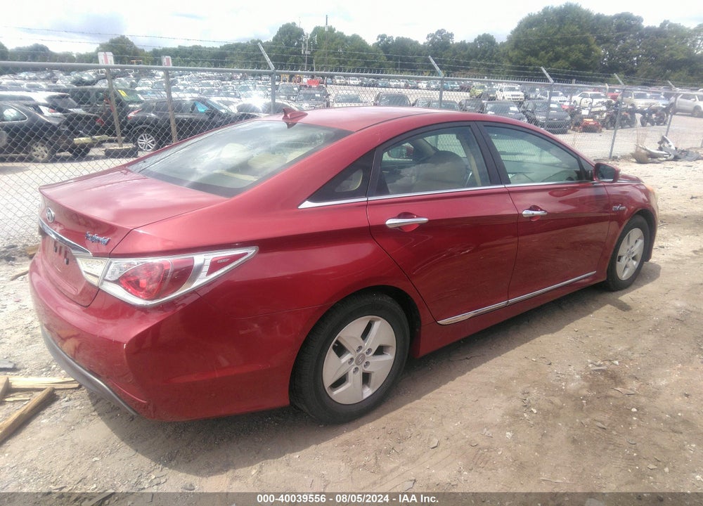 2012 HYUNDAI SONATA HYBRID VIN: KMHEC4A44CA043045