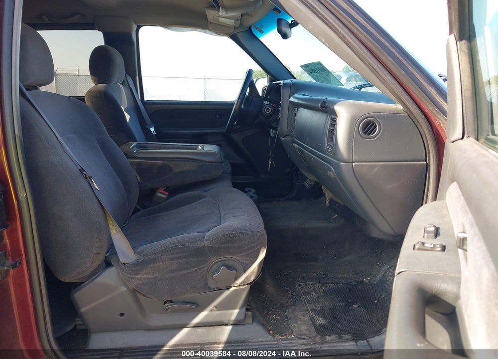 2001 CHEVROLET SILVERADO 1500 LS VIN: 2GCEK19V611341445