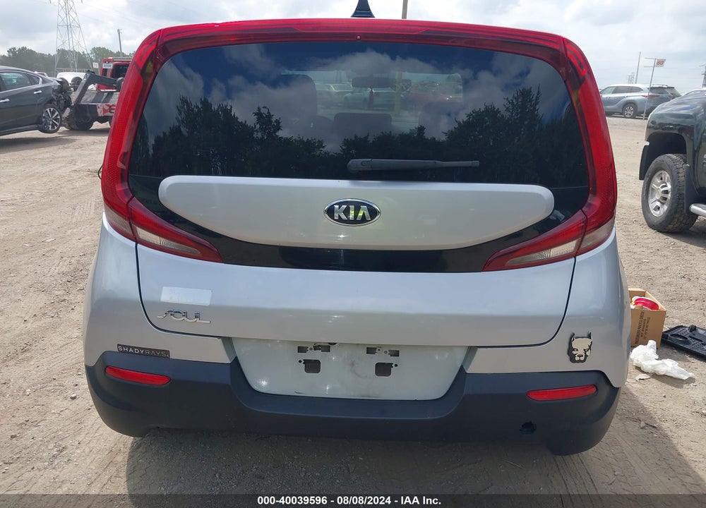 2020 KIA SOUL LX VIN: KNDJ23AU4L7009071
