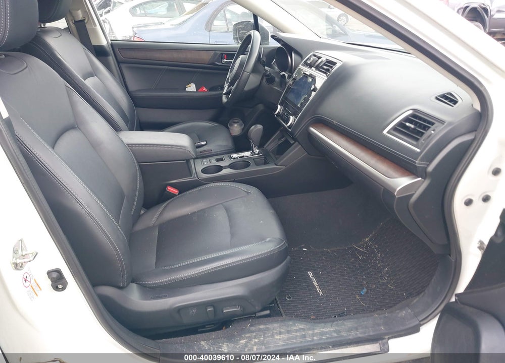 2019 SUBARU OUTBACK 2.5I LIMITED VIN: 4S4BSAJC0K3302404